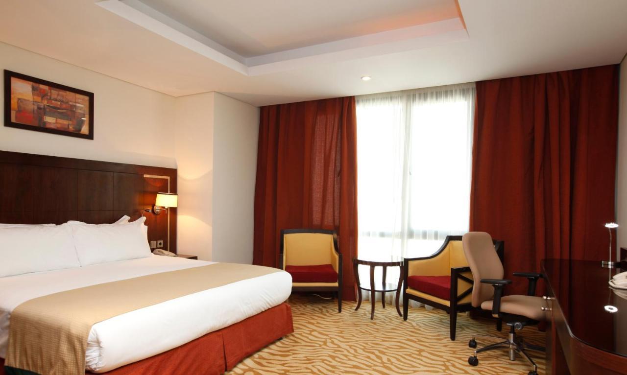 Holiday Inn Olaya By Ihg Riyadh Eksteriør billede