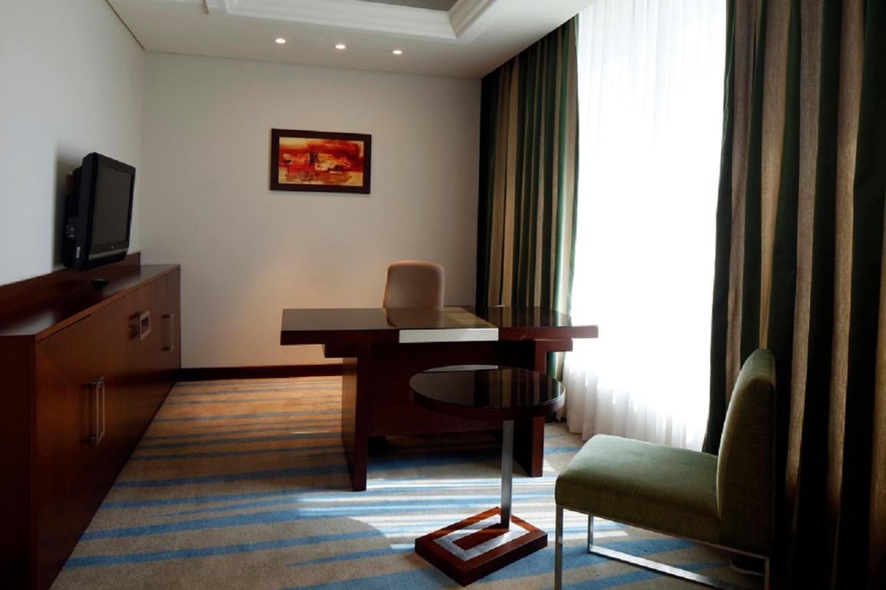 Holiday Inn Olaya By Ihg Riyadh Eksteriør billede